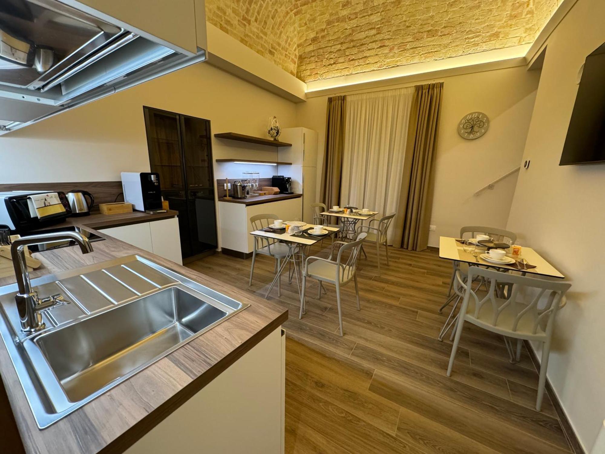 B&B Palazzo Croghan Torre Maggiore Eksteriør billede
