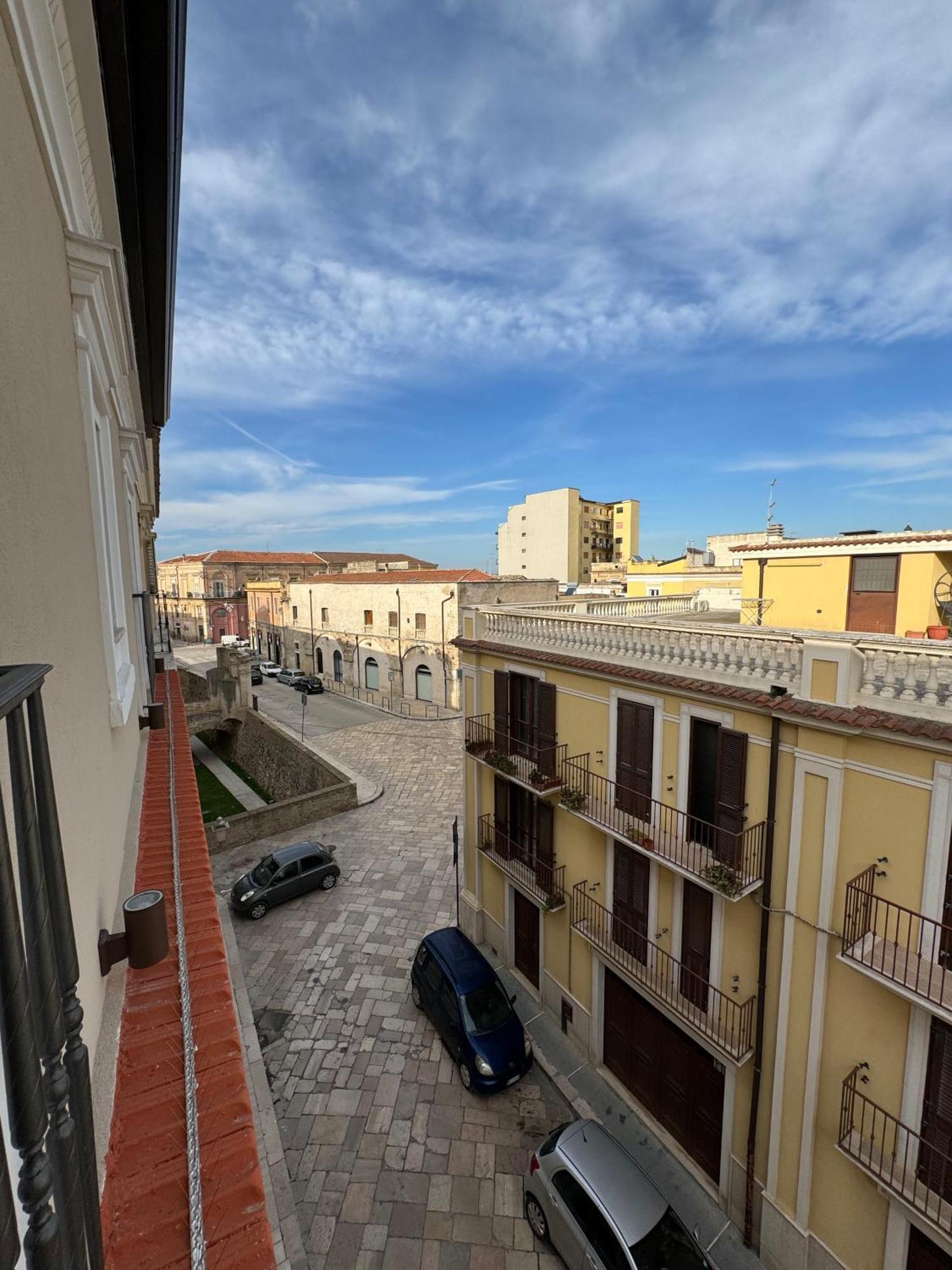 B&B Palazzo Croghan Torre Maggiore Eksteriør billede