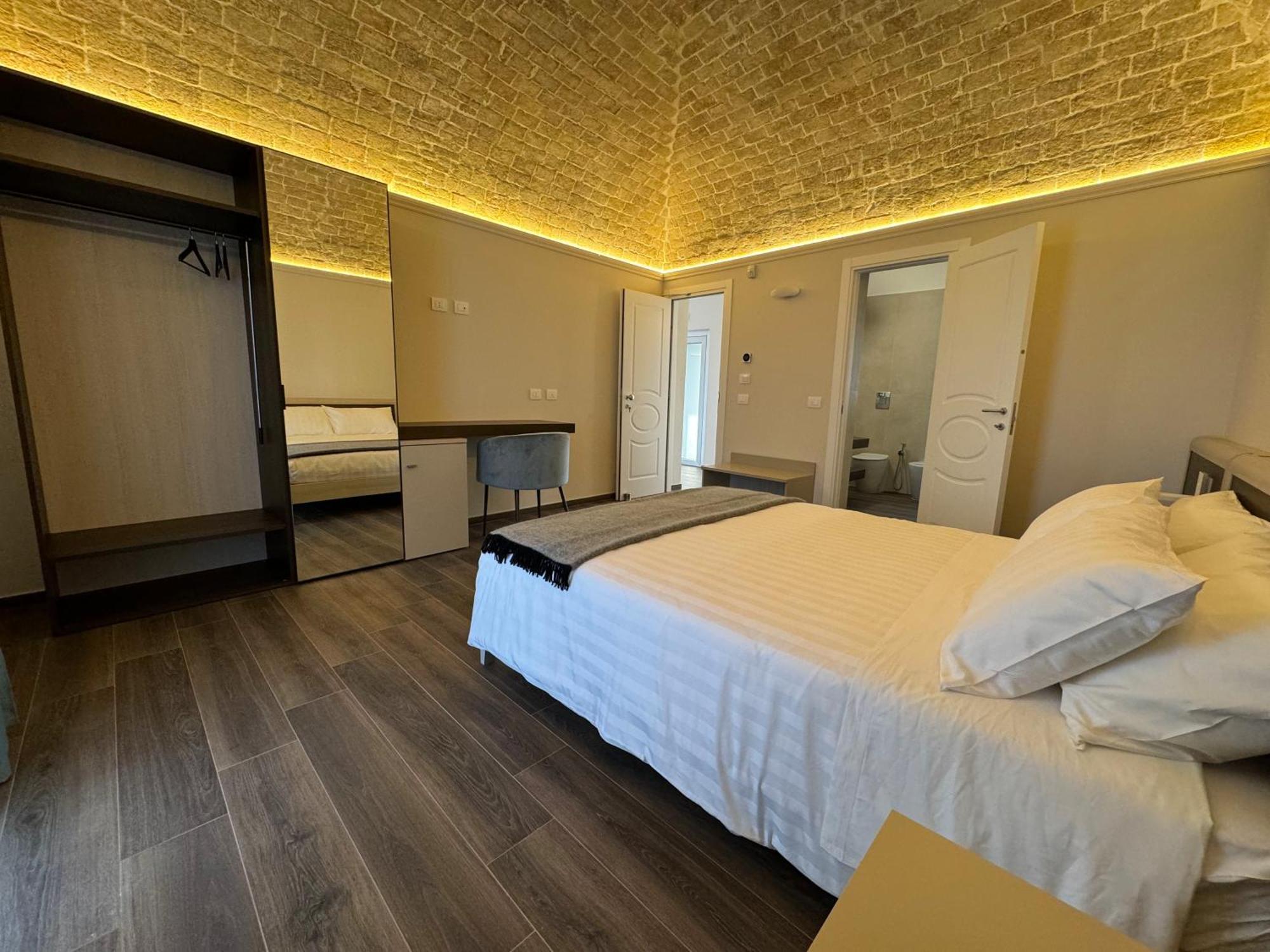 B&B Palazzo Croghan Torre Maggiore Eksteriør billede